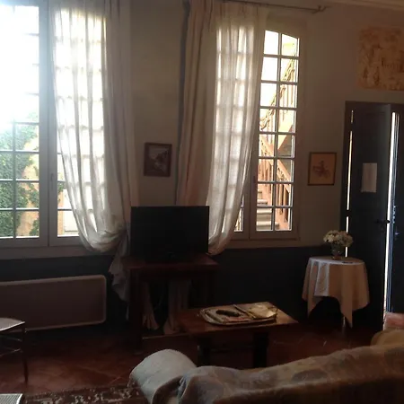 Bed & Breakfast Les De L'horloge