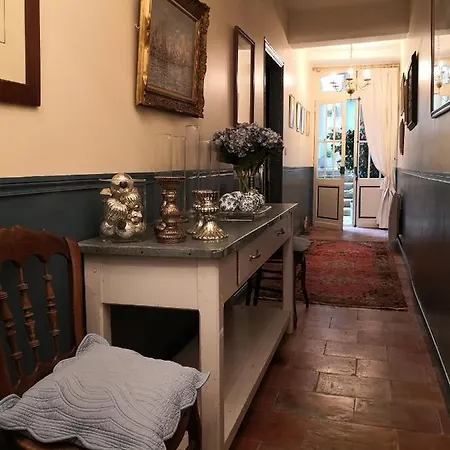 Bed and breakfast Les De L'horloge 3*