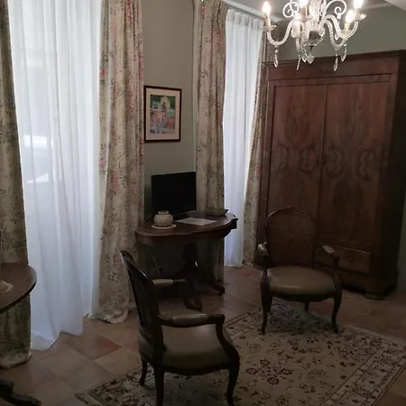 Les De L'horloge 3* Lectoure