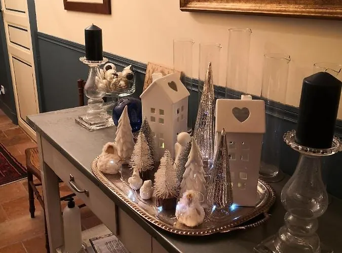 Les De L'horloge Bed and breakfast 3*