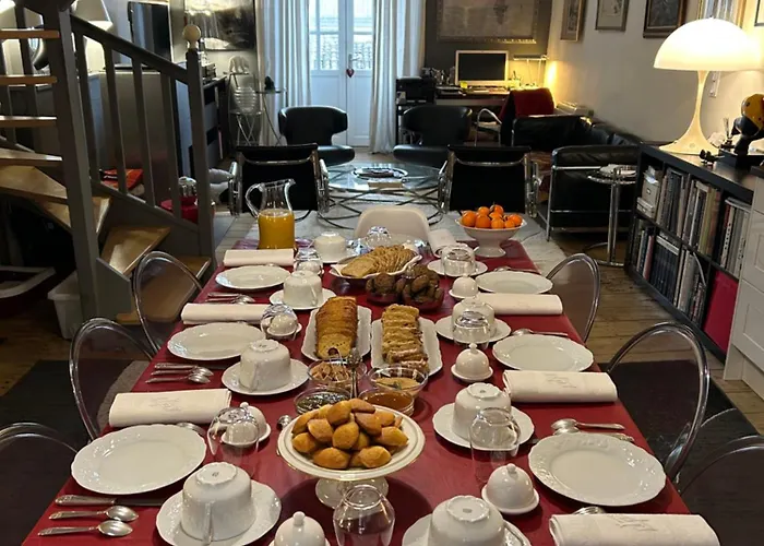 Bed and breakfast Les De L'horloge 3*